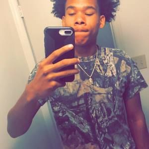 Meet your Posher, Brandon